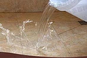 离石漏水维修 免砸砖防水材料该如何施工
